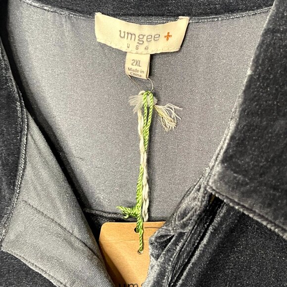 Umgee Velvet Long Sleeved Tiered Collared Dress NWT 2X 18/20 - Picture 7 of 9